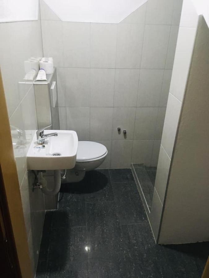 Omladinski Hotel Rostovo Bugojno Eksteriør bilde